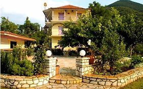 The Garden'S Studios